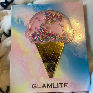 Glamlite ice cream dream palette